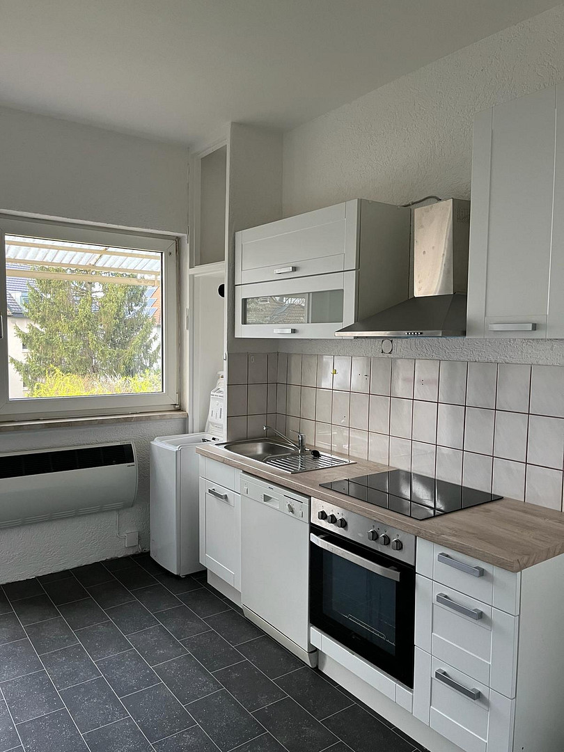 Gemütliche 2 Zimmer Wohnung mit Einbauküche im 1. OG Mannheim-Feudenheim zu vermieten – Mannheim / Feudenheim(Feudenheim) – Vorschaubild 2