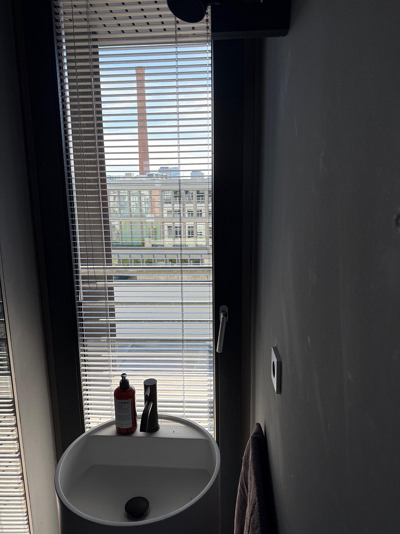 Modernes Penthouse-Loft in Berlin-Mitte direkt an der Spree – Wilhelmine-Gemberg-Weg 6, 10179 Berlin(Mitte) – Vorschaubild 10