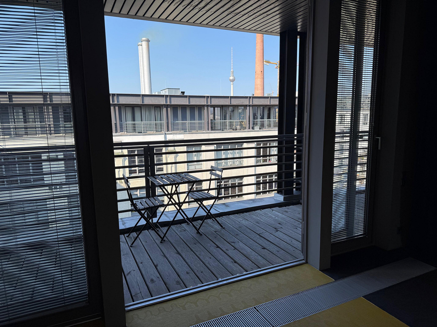 Modernes Penthouse-Loft in Berlin-Mitte direkt an der Spree – Wilhelmine-Gemberg-Weg 6, 10179 Berlin(Mitte) – Vorschaubild 12