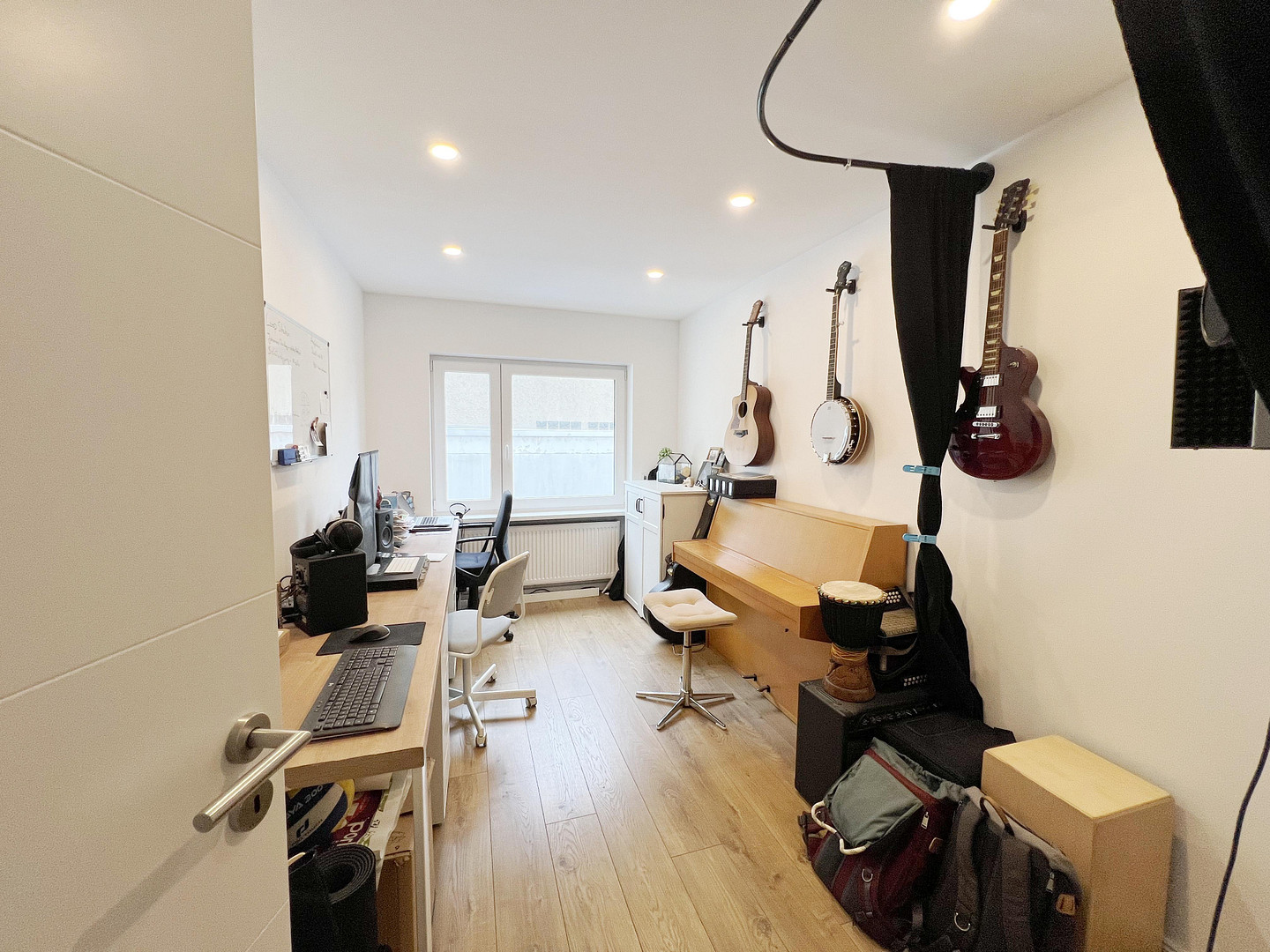Stilvoll sanierte 3-Zi-Hochparterre-Wohnung mit EBK, Balkon & Garage in Beuel Küdinghoven – Samansstr. 17, 53227 Bonn(Küdinghoven) – Vorschaubild 9