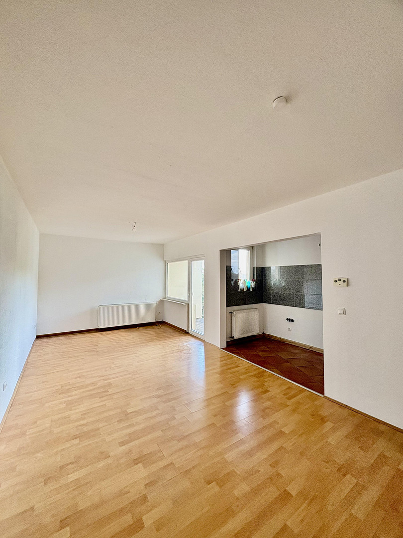 Hell, gepflegt & bezugsfertig: Gemütliche 2,5-Zimmer-Wohnung mit Balkon in Holsterhausen – Carmerstr. 29, 45147 Essen(Holsterhausen) – Vorschaubild 2
