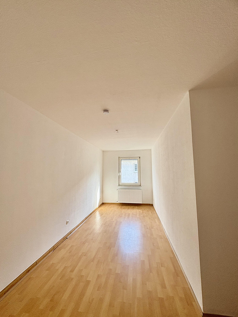 Hell, gepflegt & bezugsfertig: Gemütliche 2,5-Zimmer-Wohnung mit Balkon in Holsterhausen – Carmerstr. 29, 45147 Essen(Holsterhausen) – Vorschaubild 4