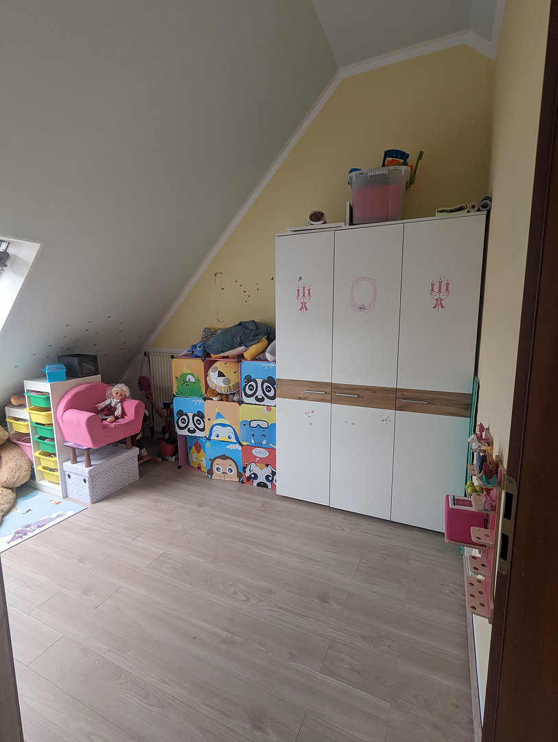 gepflegte 4-Zimmer-Maisonette-Wohnung mit Balkon, Küche und Tiefgarage – Kriegstr., 75180 Pforzheim – Vorschaubild 22
