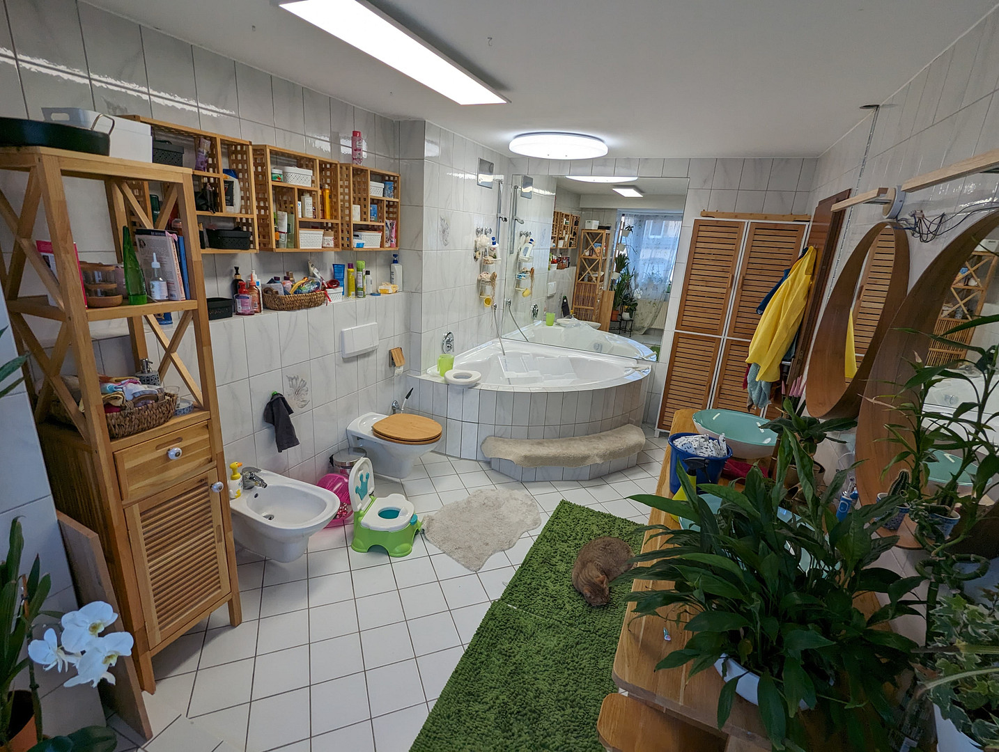 gepflegte 4-Zimmer-Maisonette-Wohnung mit Balkon, Küche und Tiefgarage – Kriegstr., 75180 Pforzheim – Vorschaubild 2