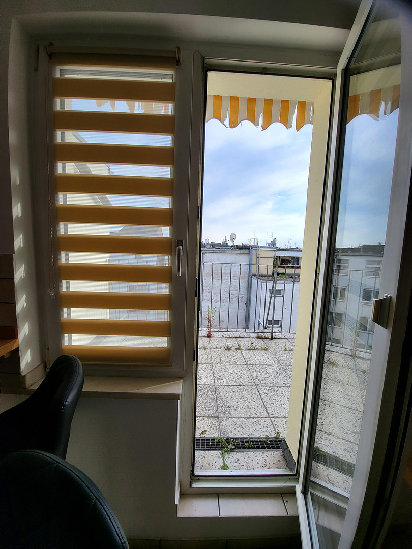 Asia Viertel 1-ZiKüDiBad Wohnung 6.-OG mit Aufzug 2 Balkone (Nord und Süd) mit EBK – Düsseldorf(Stadtmitte) – Vorschaubild 13