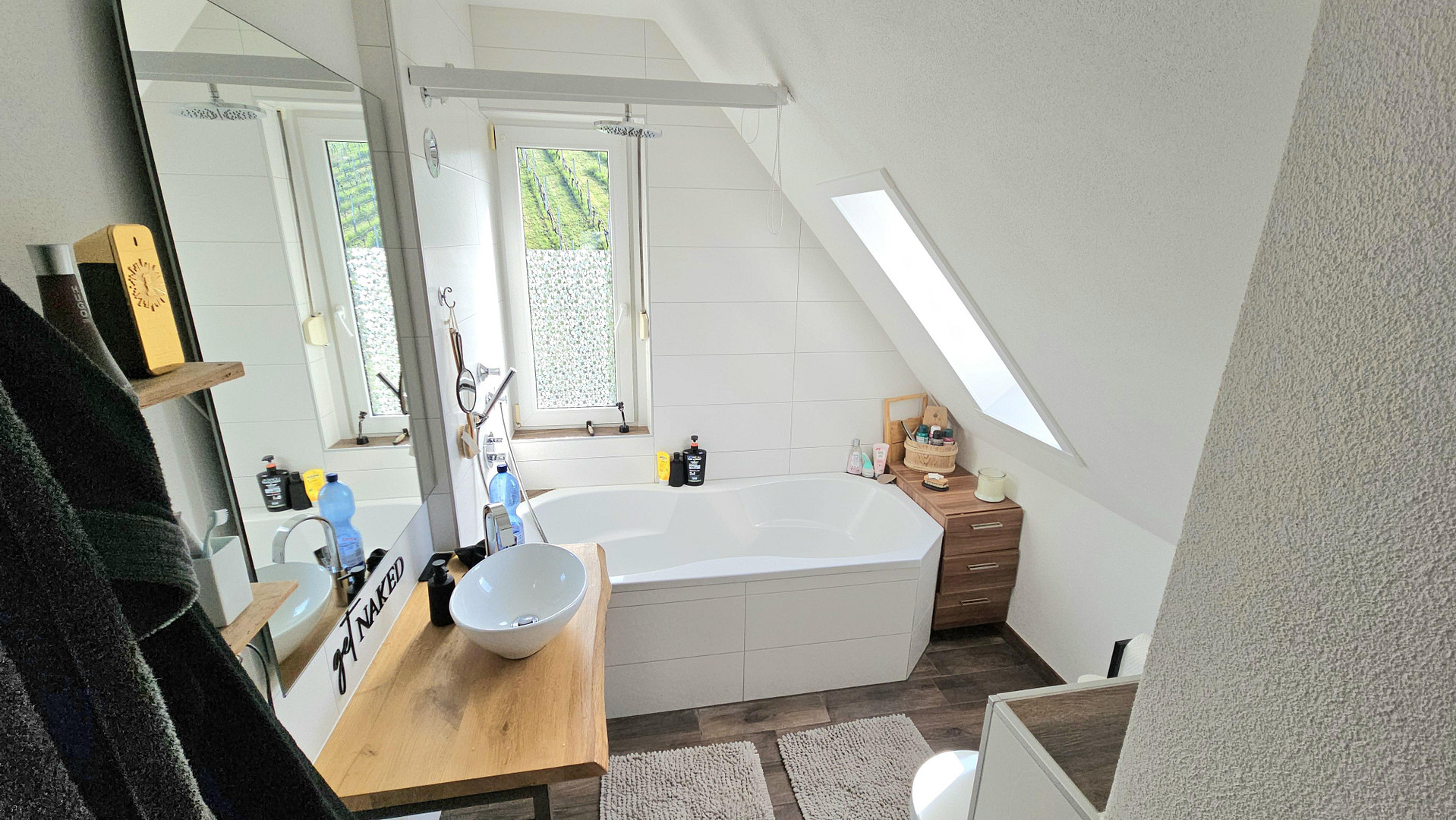 Einzigartiges Wohnjuwel am Weinberg: Maisonette-Wohnung mit Panoramablick in Stuttgart-Untertürkheim – Stuttgart(Untertürkheim) – Vorschaubild 19