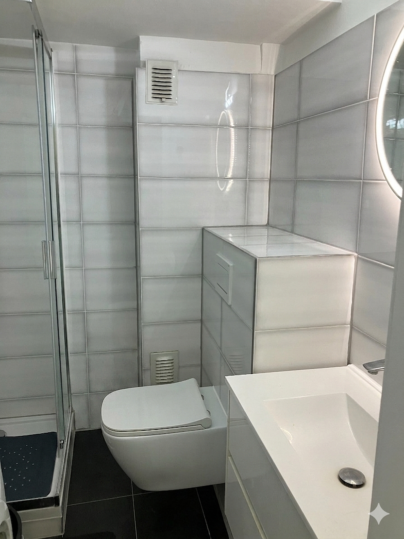 Zentral wohnen in Köln – 2-Zimmer-Erdgeschosswohnung mit großem Garten direkt am Volksgarten – Eifelstr. 46, 50677 Köln(Innenstadt) – Vorschaubild 11