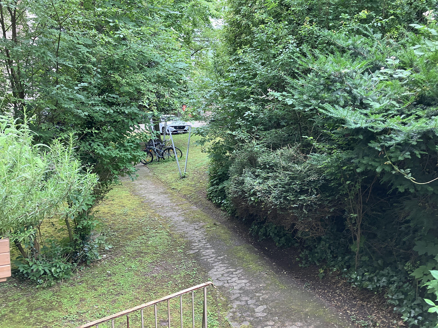 Zentral wohnen in Köln – 2-Zimmer-Erdgeschosswohnung mit großem Garten direkt am Volksgarten – Eifelstr. 46, 50677 Köln(Innenstadt) – Vorschaubild 19