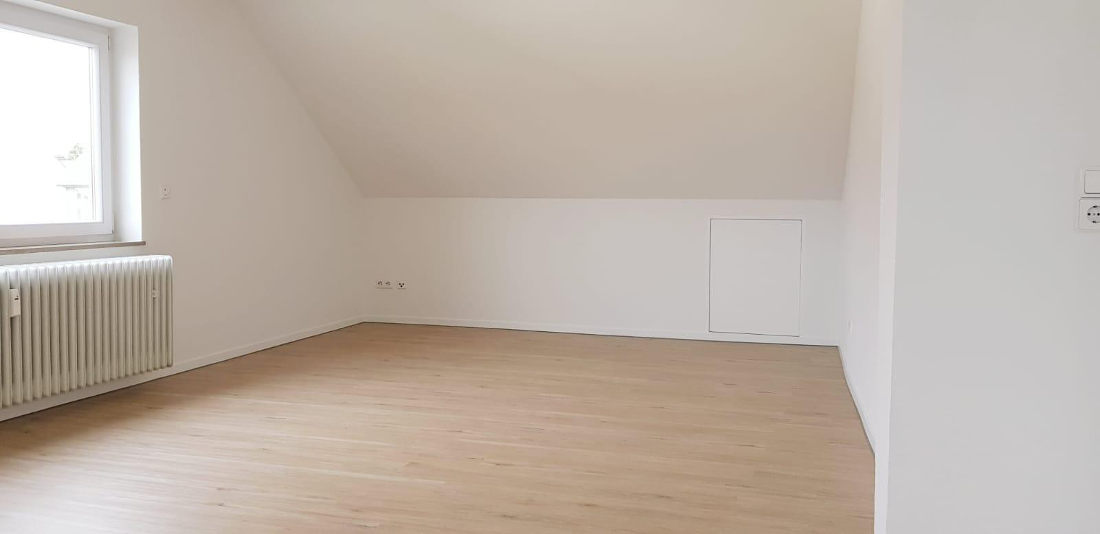 Sonnige 3,5-Zimmer-Wohnung mit Balkon, Einbauküche & Stellplatz in ruhiger Lage – Egerländer Str. 23, 73527 Schwäbisch Gmünd(Herlikofen) – Vorschaubild 13