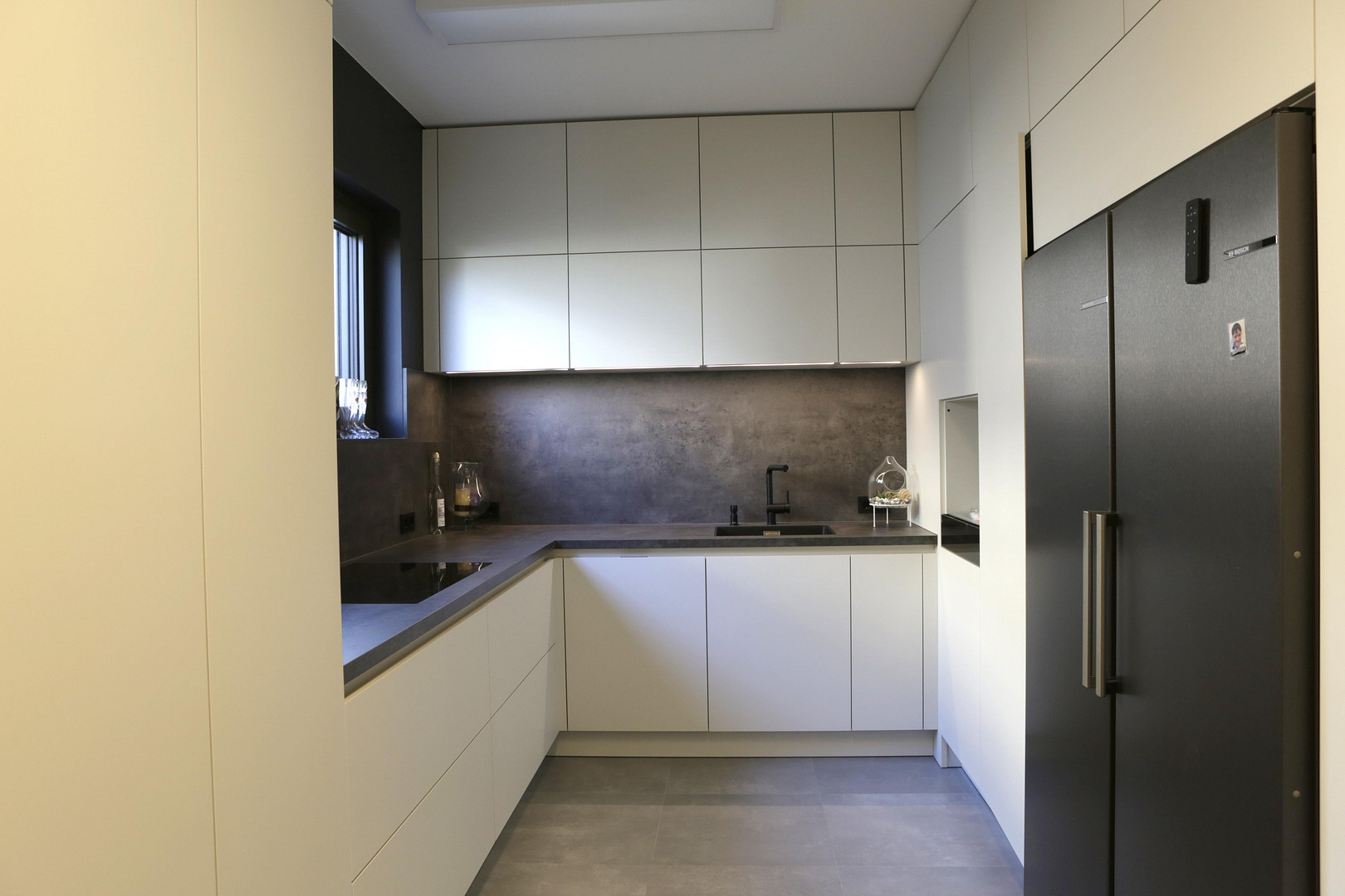Neubau Designer Luxusvilla in Bad Vilbel · Pool · Heimkino · KNX-Smart Home · Kamin · Sauna – Bad Vilbel – Vorschaubild 12