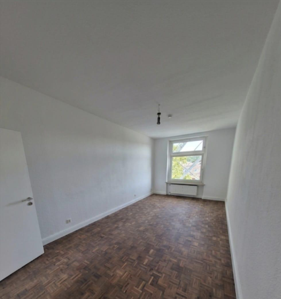 2 Zimmer Altbauwohnung – Elsasser Str. 11a, 42107 Wuppertal(Elberfeld) – Vorschaubild 2