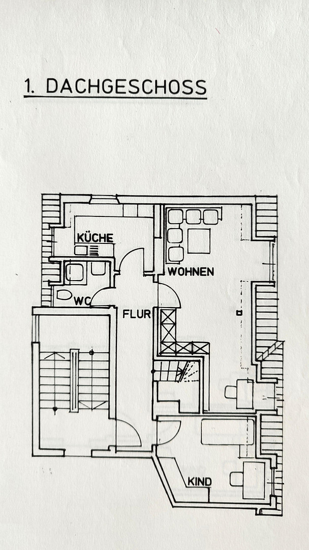 Außergewöhnliche Wohnung im Maisonette-Stil mit Kamin, 2 Bädern & 4 Zimmer Potential auf knapp 100qm – Manlichstr. 5, 86154 Augsburg(Innenstadt) – Vorschaubild 12