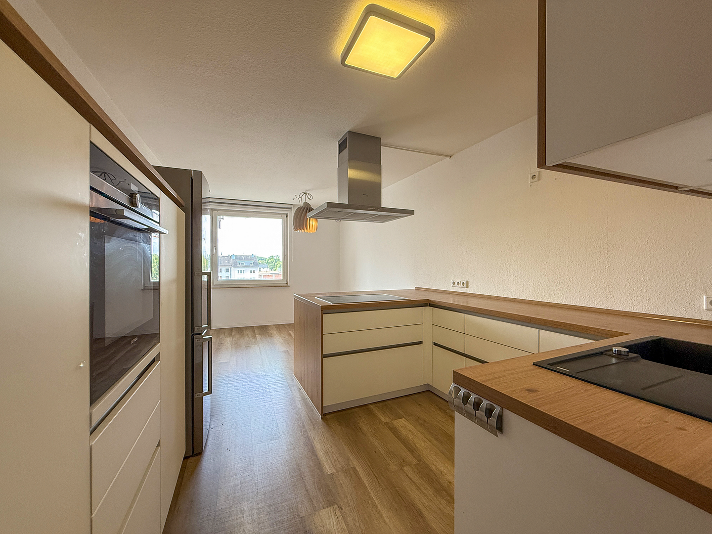 Zentrale 3-Zimmer-Wohnung mit Balkon – Düsseldorfer Str. 67, 51379 Leverkusen(Opladen) – Vorschaubild 4