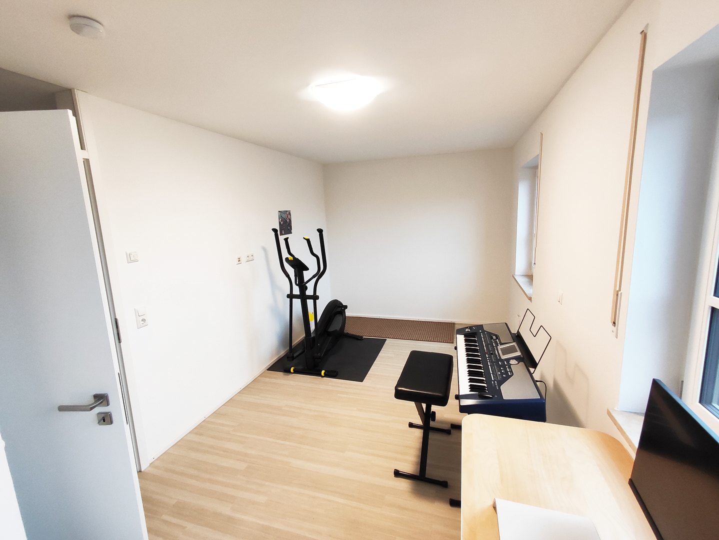 Über den Dächern Regensburgs: Barrierefreie High-End-Wohnung mit Penthouse-Flair im Kasernenviertel – Landshuter Straße 92, 93053 Regensburg(Kasernenviertel) – Vorschaubild 13