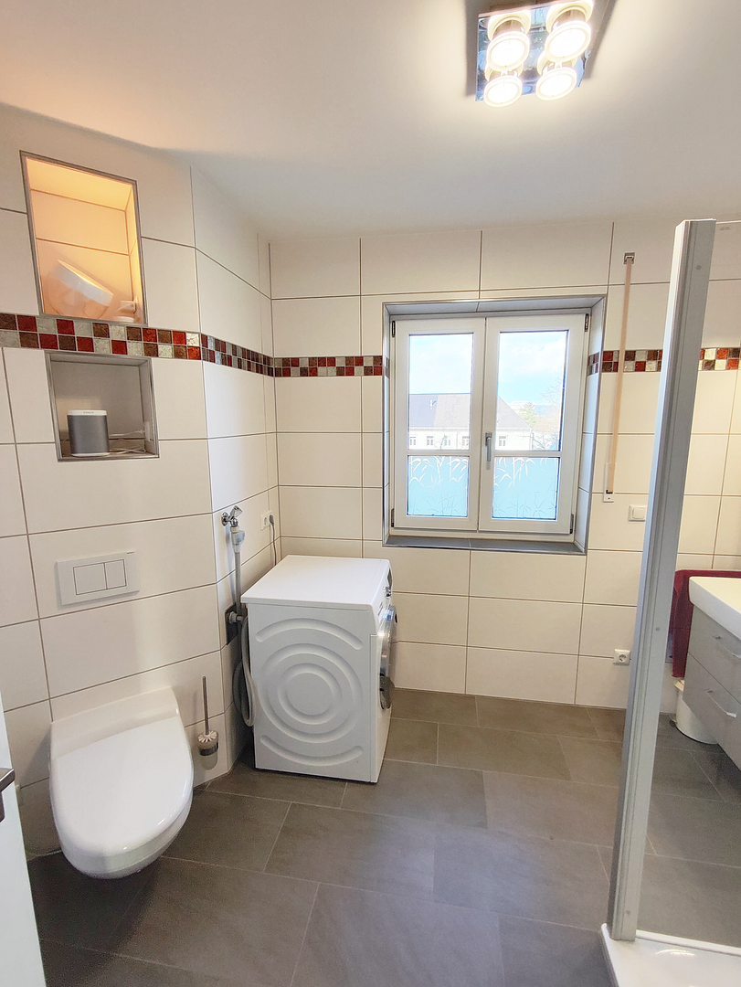 Über den Dächern Regensburgs: Barrierefreie High-End-Wohnung mit Penthouse-Flair im Kasernenviertel – Landshuter Straße 92, 93053 Regensburg(Kasernenviertel) – Vorschaubild 9