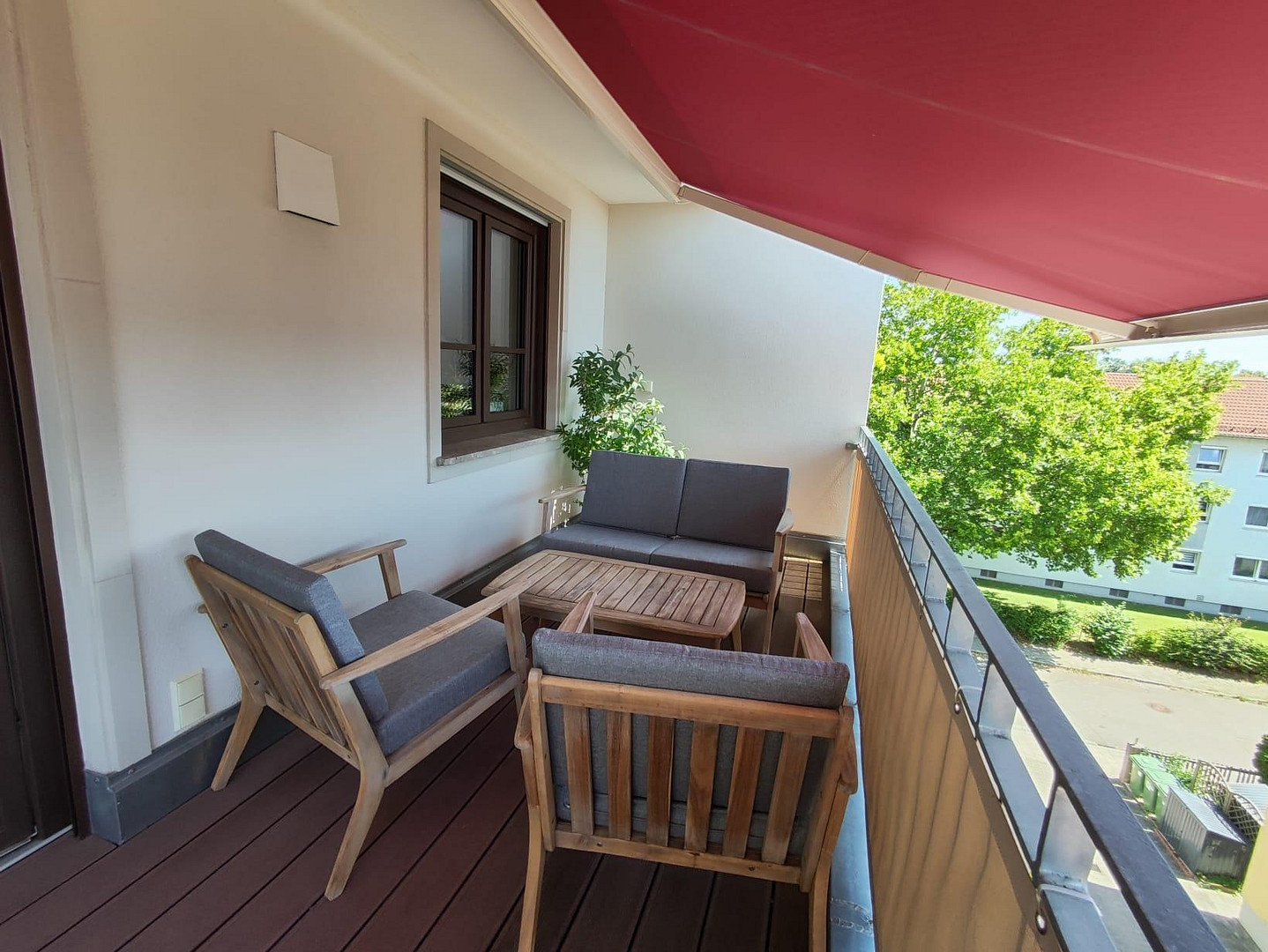 Über den Dächern Regensburgs: Barrierefreie High-End-Wohnung mit Penthouse-Flair im Kasernenviertel – Landshuter Straße 92, 93053 Regensburg(Kasernenviertel) – Vorschaubild 2