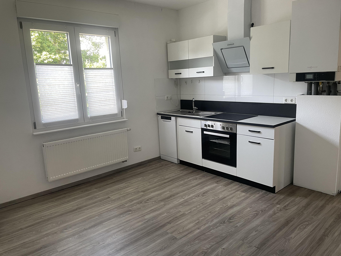 Schöne 2-Zimmer-Wohnung in zentraler Lage zu vermieten – Julius-Reiber-Str. 38, 64293 Darmstadt – Vorschaubild 2