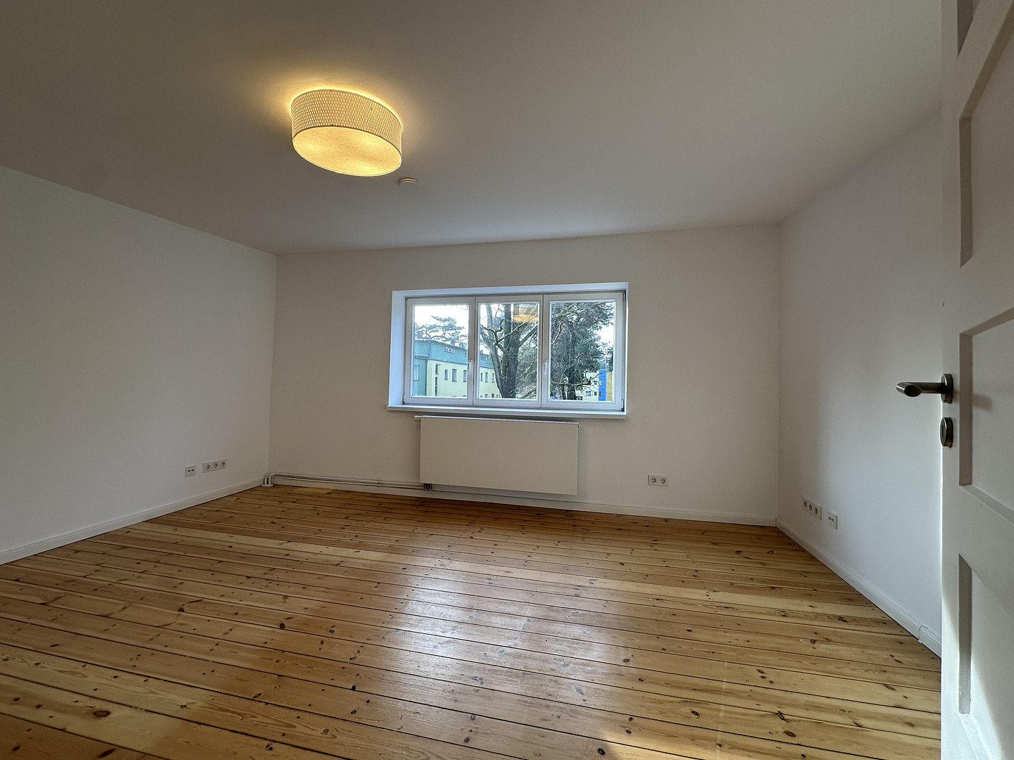 OPEN HOUSE 13.6. von 10-13 Uhr. Provisionsfrei: Stilvolles Bruno-Taut-Reihenhaus in Zehlendorf – Hochsitzweg 99, 14169 Berlin(Zehlendorf) – Vorschaubild 9