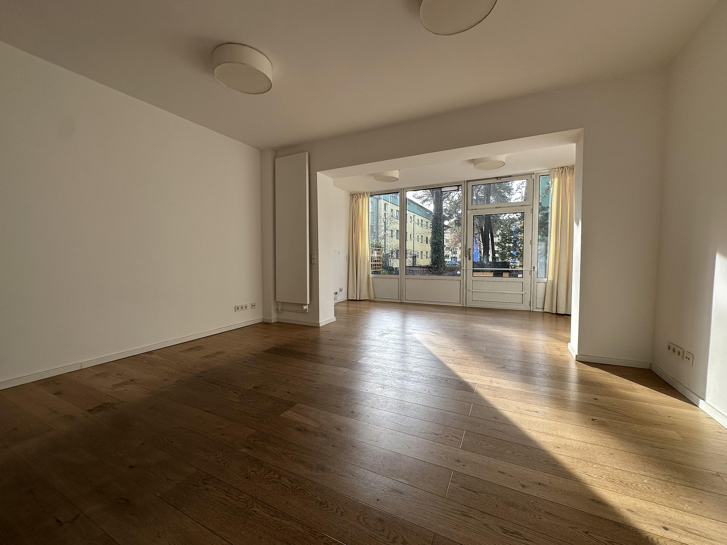 OPEN HOUSE 13.6. von 10-13 Uhr. Provisionsfrei: Stilvolles Bruno-Taut-Reihenhaus in Zehlendorf – Hochsitzweg 99, 14169 Berlin(Zehlendorf) – Vorschaubild 4