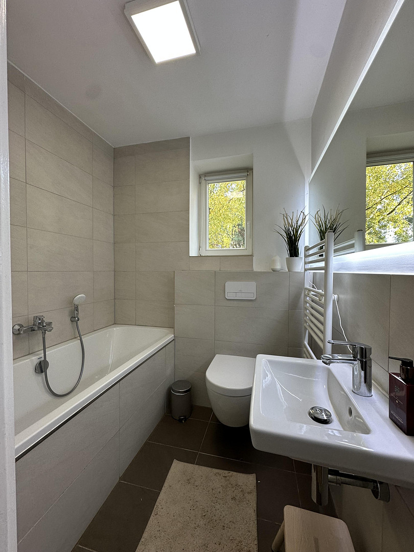 OPEN HOUSE 13.6. von 10-13 Uhr. Provisionsfrei: Stilvolles Bruno-Taut-Reihenhaus in Zehlendorf – Hochsitzweg 99, 14169 Berlin(Zehlendorf) – Vorschaubild 5