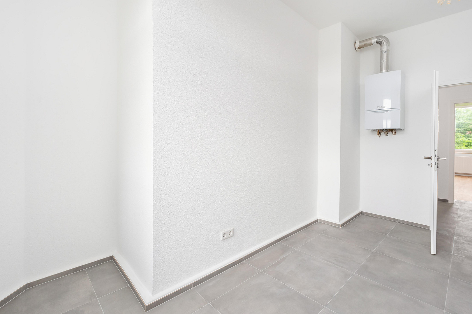 Charmante 3 Zimmer Wohnung mit Balkon – Kopernikusstr. 57, 40225 Düsseldorf(Bilk) – Vorschaubild 6
