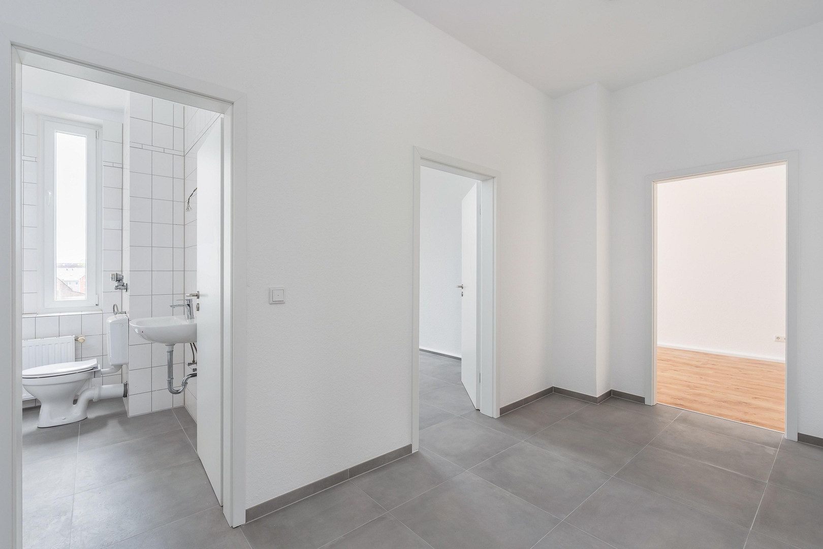 Charmante 3 Zimmer Wohnung mit Balkon – Kopernikusstr. 57, 40225 Düsseldorf(Bilk) – Vorschaubild 4