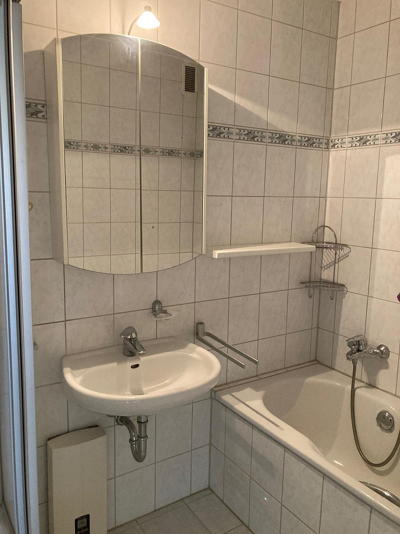 Helle 3-Zimmer-Wohnung mit Aufzug, Stellplatz und Loggia in Wolfsburg-Detmerode – provisionsfrei – Mörser Winkel, 38444 Detmerode – Vorschaubild 7