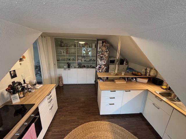 Großzügige individuelle Wohnung in Ehrenfeld mit hochwertiger Einbauküche – Venloerstrasse 528, 50825 Köln(Ehrenfeld) – Vorschaubild 8