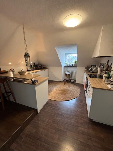Großzügige individuelle Wohnung in Ehrenfeld mit hochwertiger Einbauküche – Venloerstrasse 528, 50825 Köln(Ehrenfeld) – Vorschaubild 4