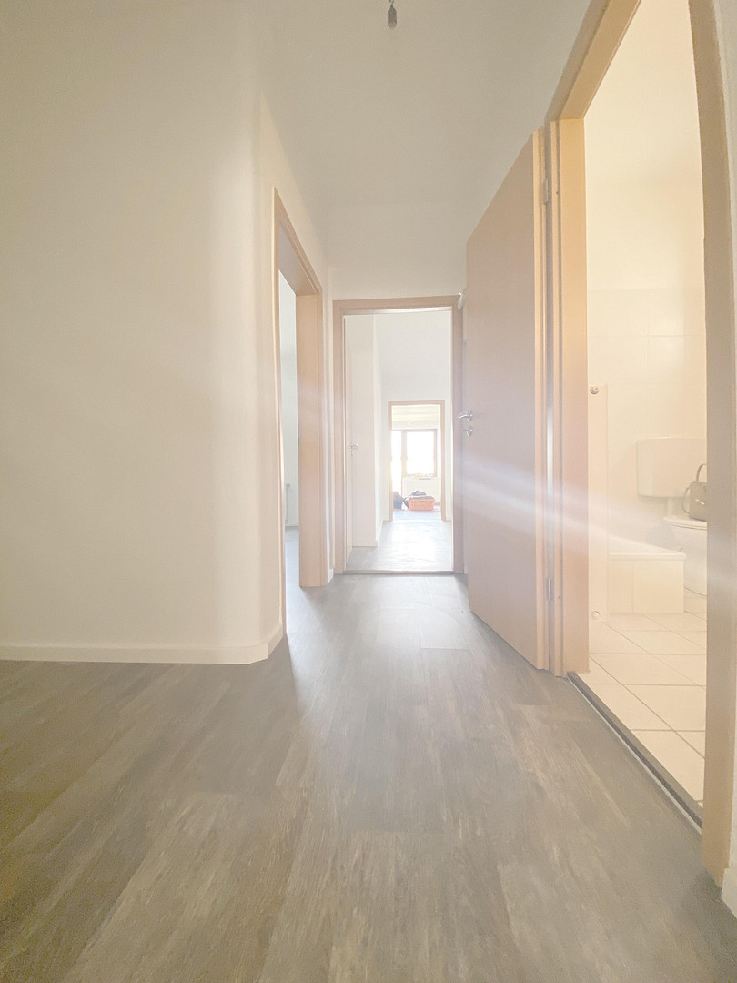 Attraktive Kapitalanlage: Modernisierte & vermietete 3-Zimmer-Wohnung – Föhrenstraße 27, 28207 Bremen(Hemelingen) – Vorschaubild 3