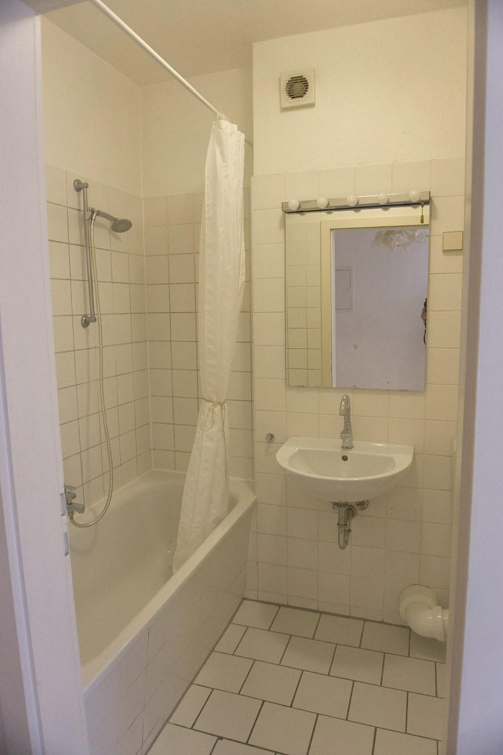Bezugsfreie Wohnung in Prenzl Berg Mitte direkt vom Eigentümer – Zionskirchstr. 11, 10119 Berlin(Mitte) – Vorschaubild 8