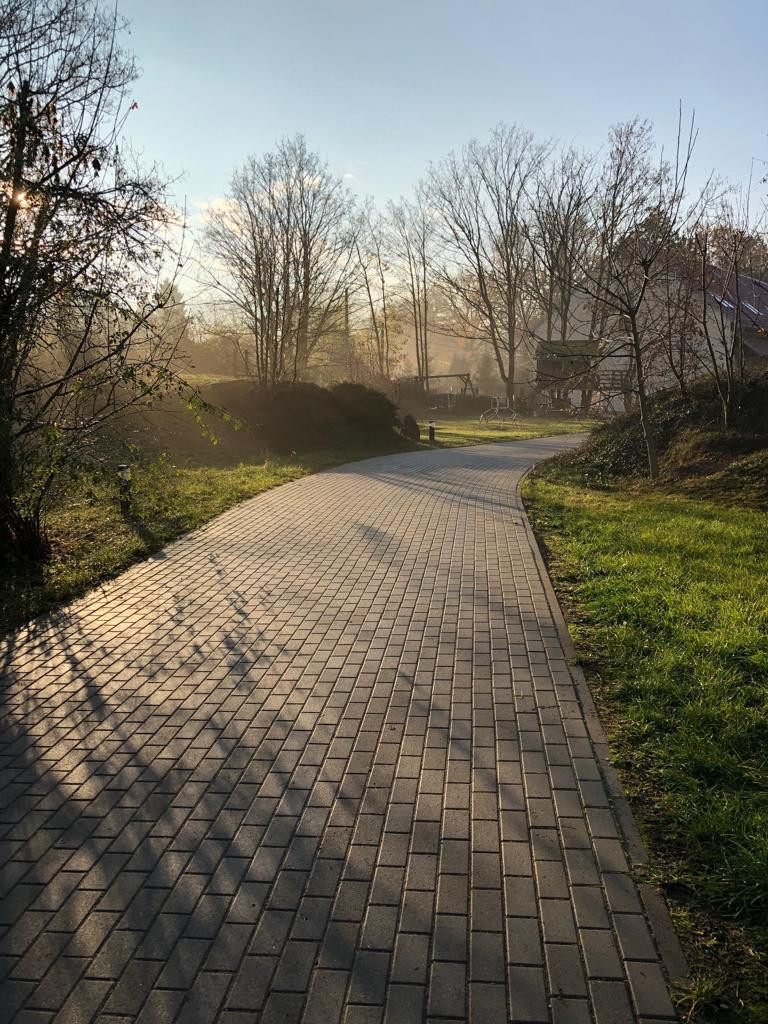 Modernes Reihenhaus im kernsanierten Hofensemble mit Wärmepumpe und langfristigem Mietverhältnis – 4249 Leipzig(Großzschocher) – Vorschaubild 4