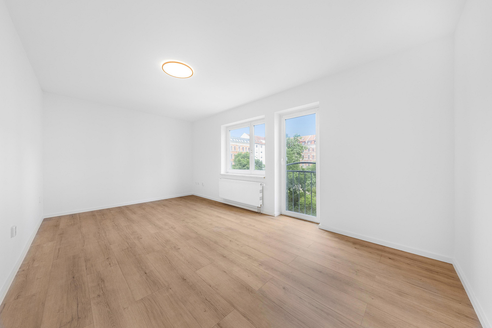 bezugsfreie renovierte 2 Zimmer Wohnung direkt am Körnerplatz provisionsfrei – Körnerstraße 38, 4107 Leipzig(Zentrum) – Vorschaubild 5