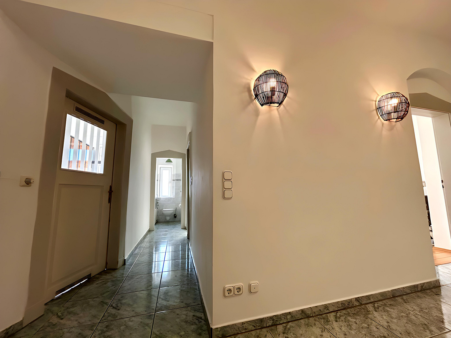Elegante helle 3,5-zimmer-Altbauwohnung mit Balkon in toller Lage! – Valleystraße 19, 81371 München(Sendling) – Vorschaubild 14