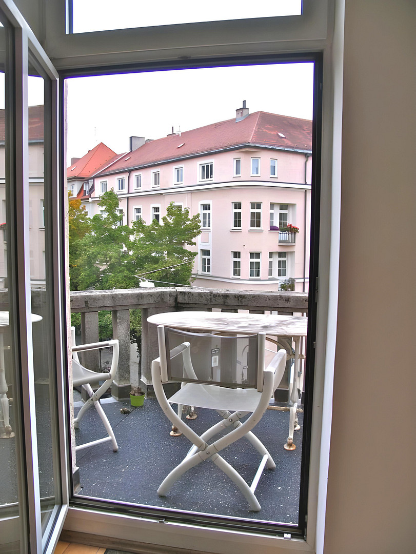 Elegante helle 3,5-zimmer-Altbauwohnung mit Balkon in toller Lage! – Valleystraße 19, 81371 München(Sendling) – Vorschaubild 4