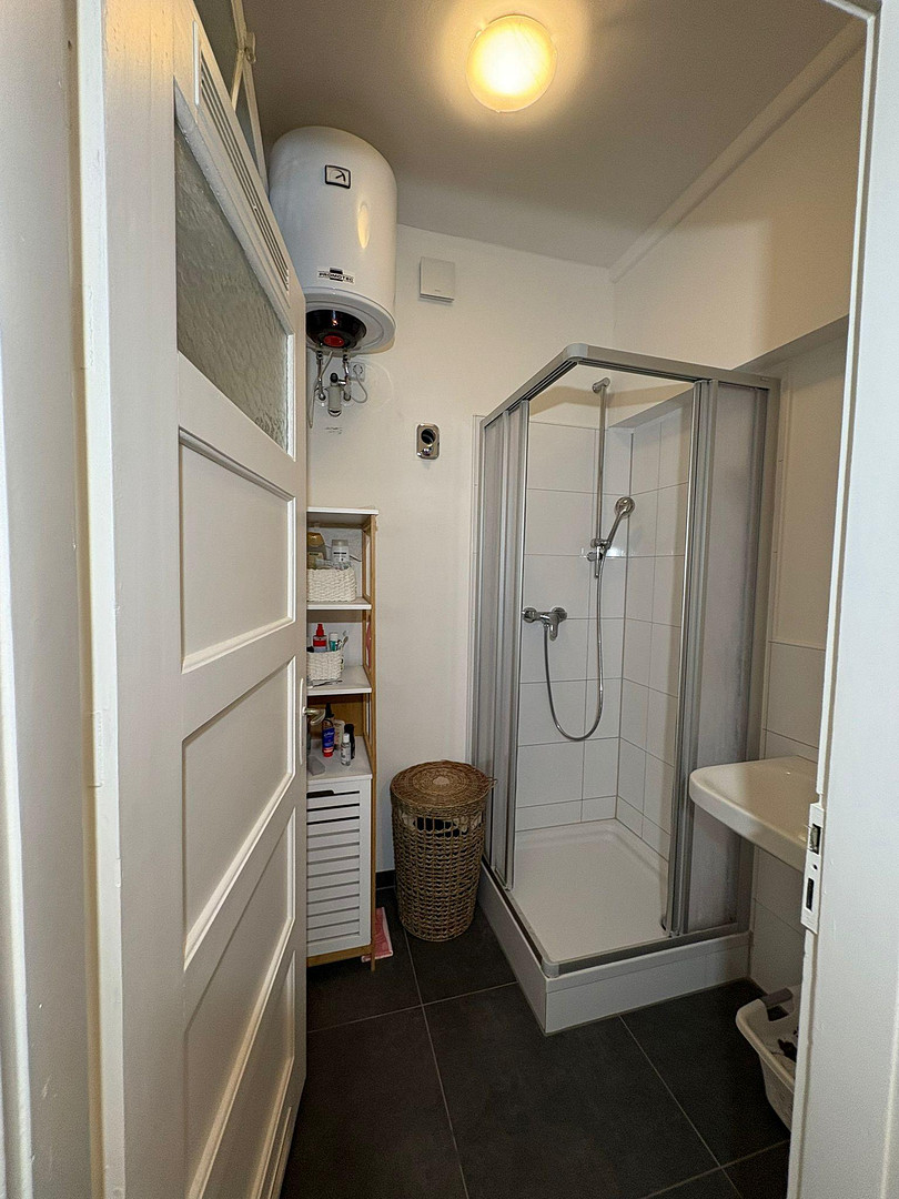 2,5-ZKB: Zweitbezug nach Modernisierung in Neckarau mit EBK & Loggia – Holunderstr. 13, 68199 Mannheim(Neckarau) – Vorschaubild 7