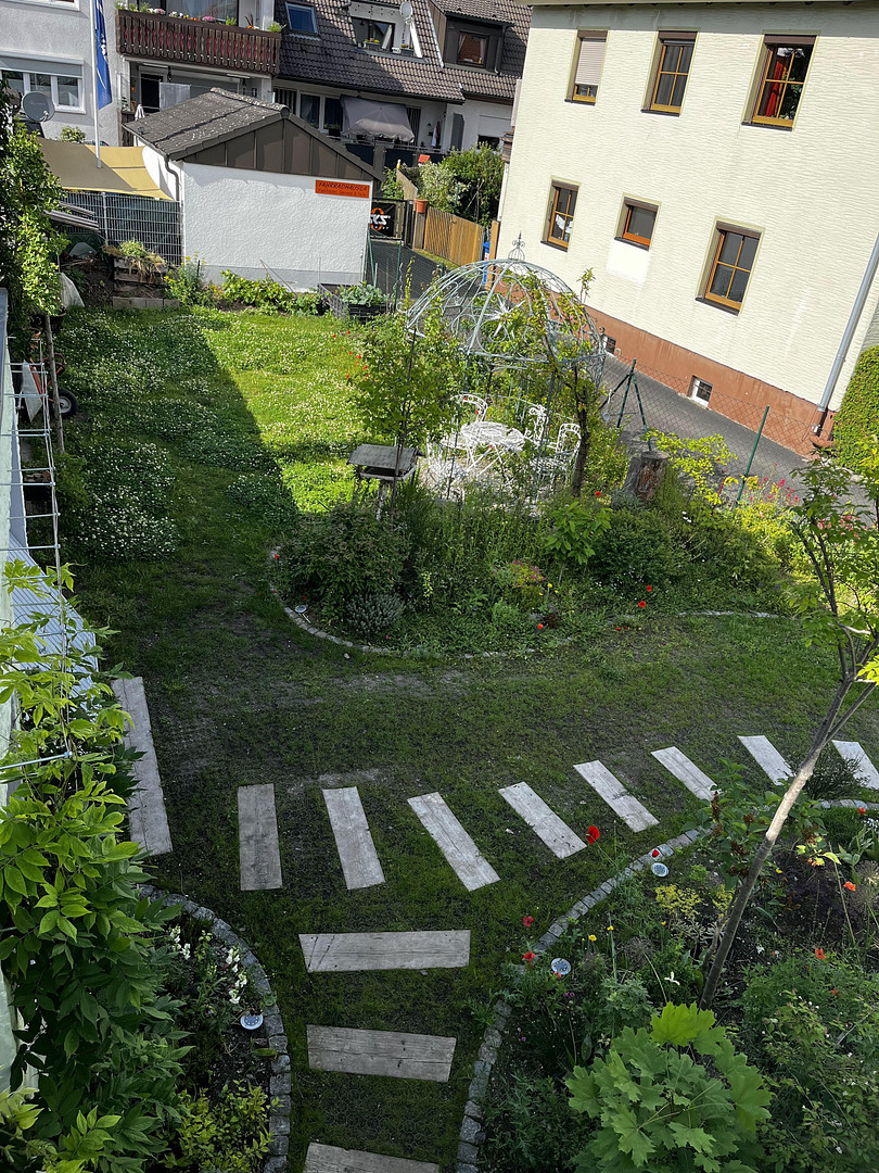 Großzügige Wohnung mit Traumterrasse & Garten in Erlangen Büchenbach – ab 01.08.26 – Jakob-Nein-Str. 15, 91056 Erlangen(Büchenbach) – Vorschaubild 2