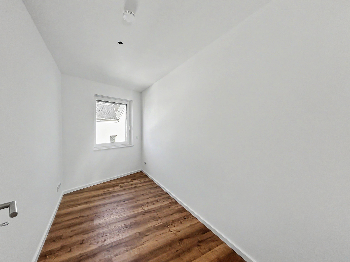 Neubau-Erstbezug: Barrierefreie 3-Zimmer-Wohnung mit Sonnenbalkon und moderner Ausstattung – Köln(Lövenich) – Vorschaubild 5