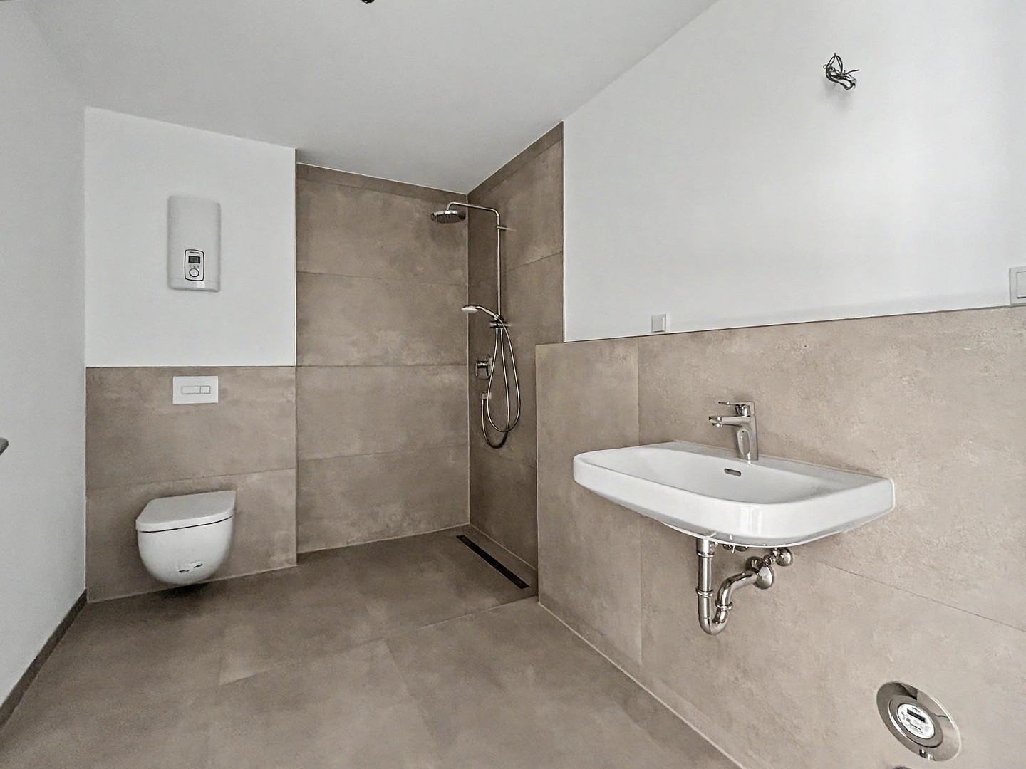Neubau-Erstbezug: Barrierefreie 3-Zimmer-Wohnung mit Sonnenbalkon und moderner Ausstattung – Köln(Lövenich) – Vorschaubild 6