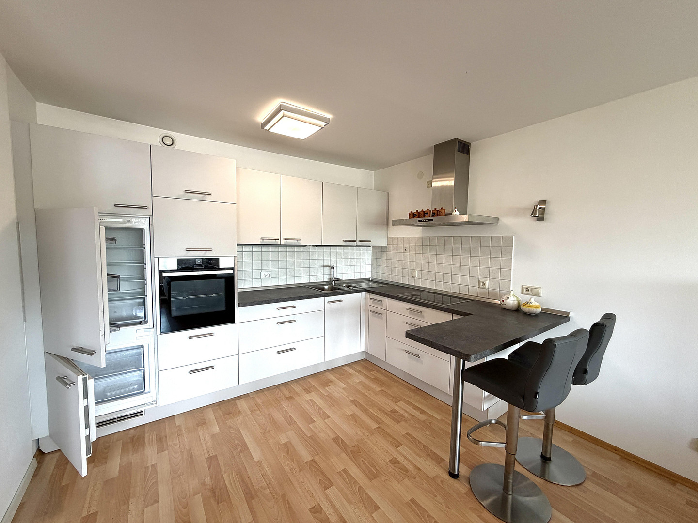 Charmante möbilierte 1-Zimmerwohnung mit Loggia – Nürnberg(Großreuth bei Schweinau) – Vorschaubild 3