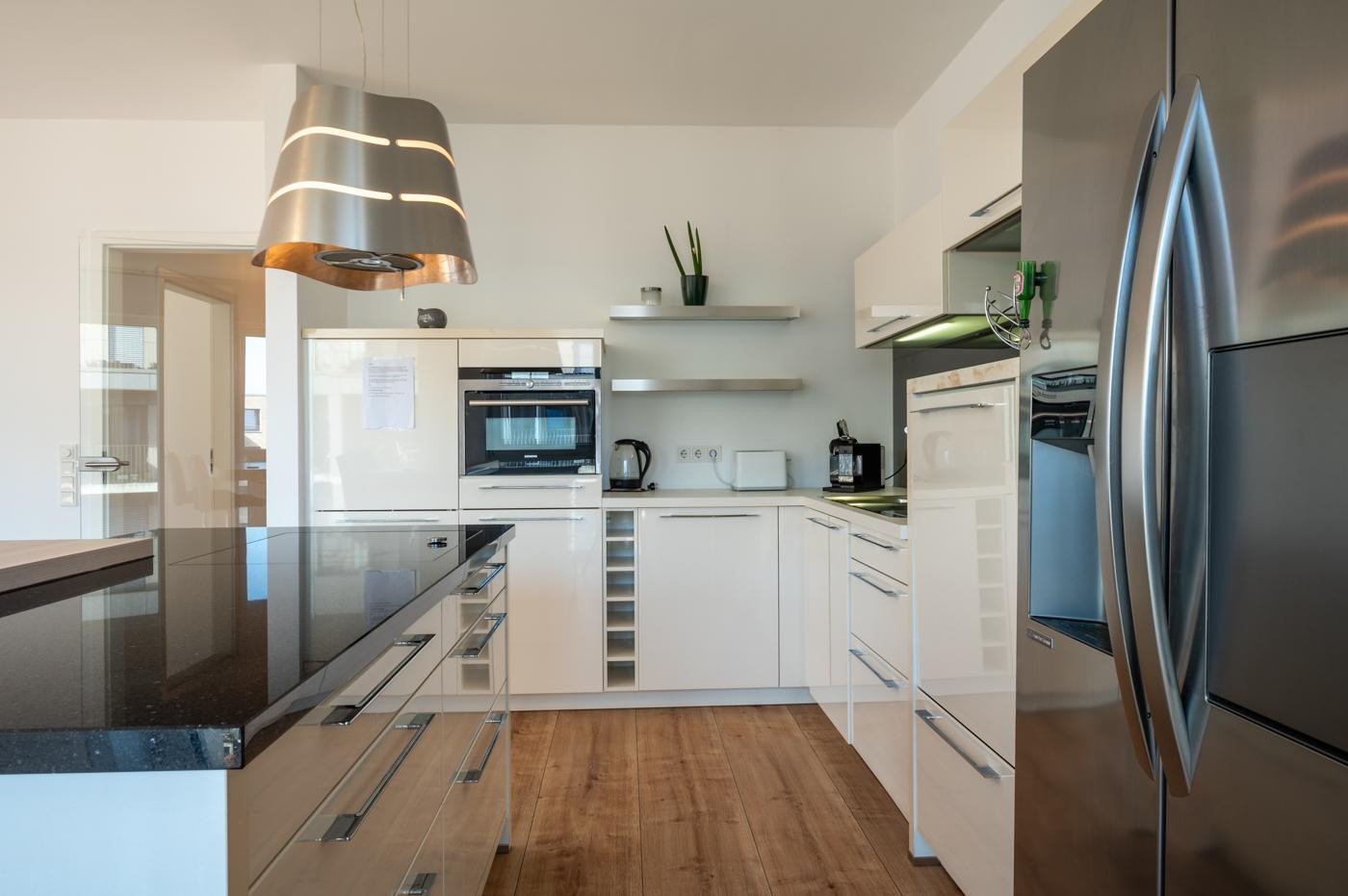 LICHTDURCHFLUTETE WOHNUNG IM 3.OG MIT WESERBLICK IN 1. REIHE - BEZUGSFREI - AKTUELL FERIENWOHNUNG – Bremen(Walle) – Vorschaubild 4