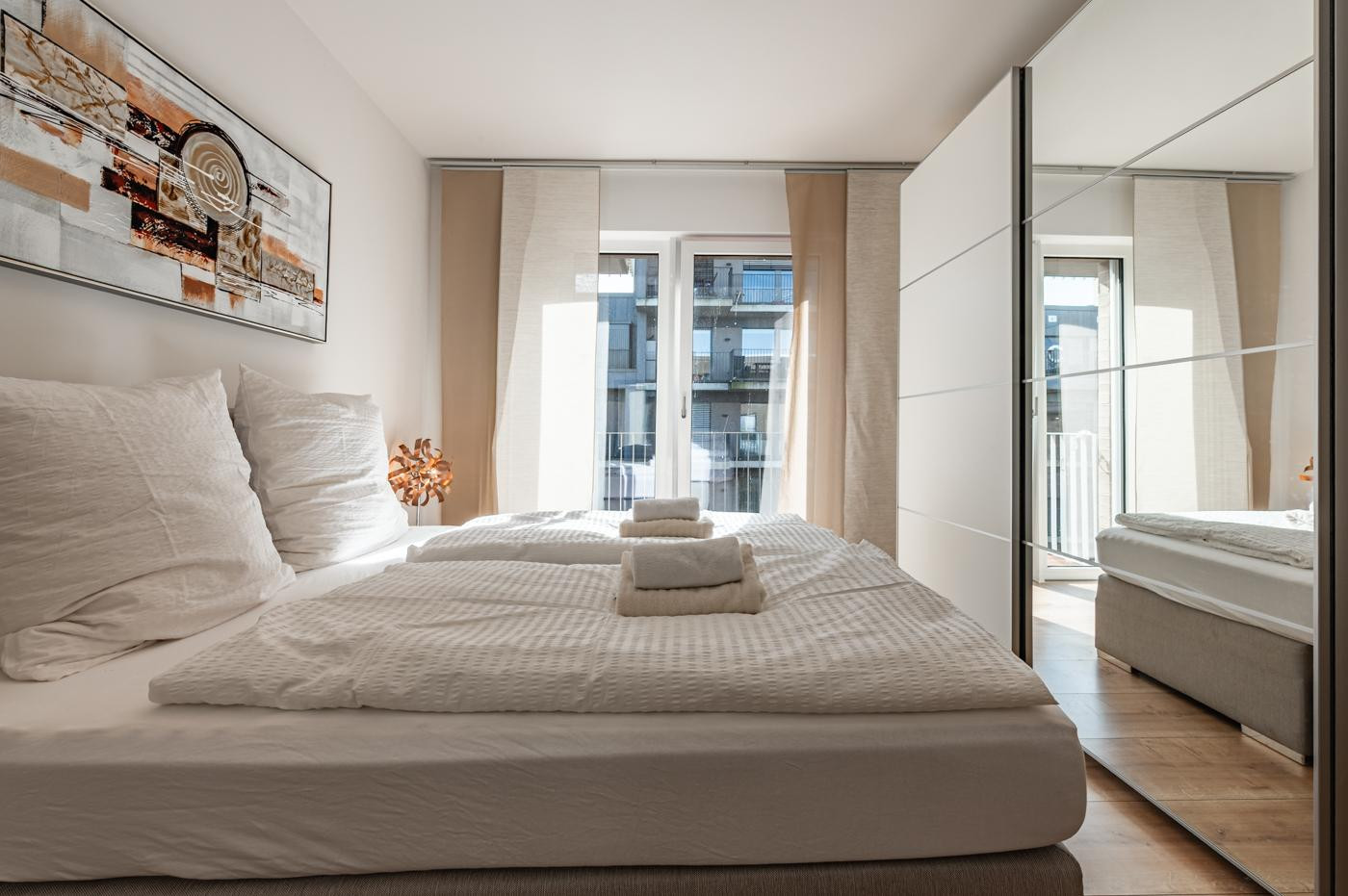 LICHTDURCHFLUTETE WOHNUNG IM 3.OG MIT WESERBLICK IN 1. REIHE - BEZUGSFREI - AKTUELL FERIENWOHNUNG – Bremen(Walle) – Vorschaubild 5