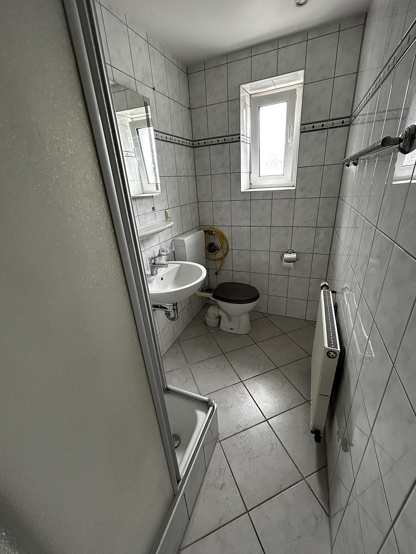 65qm Wohnung - schön hell, modernes Badezimmer – Königsstraße 72, 41236 Mönchengladbach(Rheydt) – Vorschaubild 5