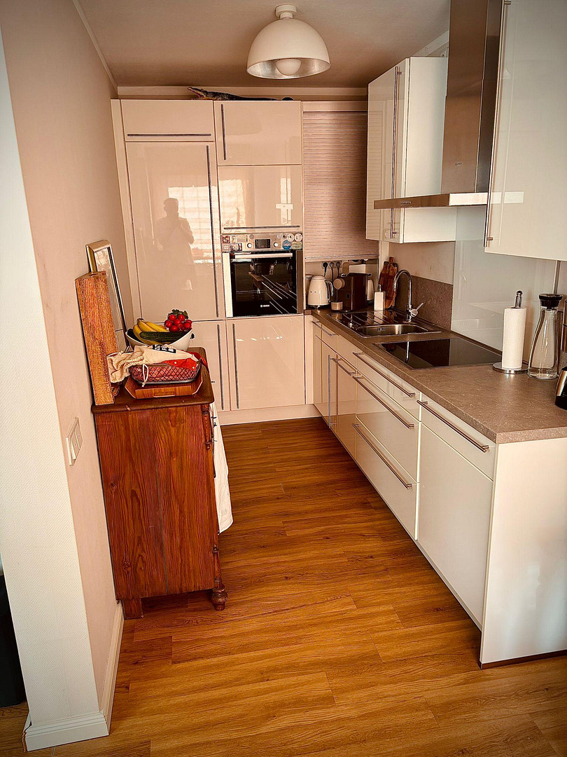 Urbane Wohnung mit Aussicht – Hamburg(Ottensen) – Vorschaubild 5