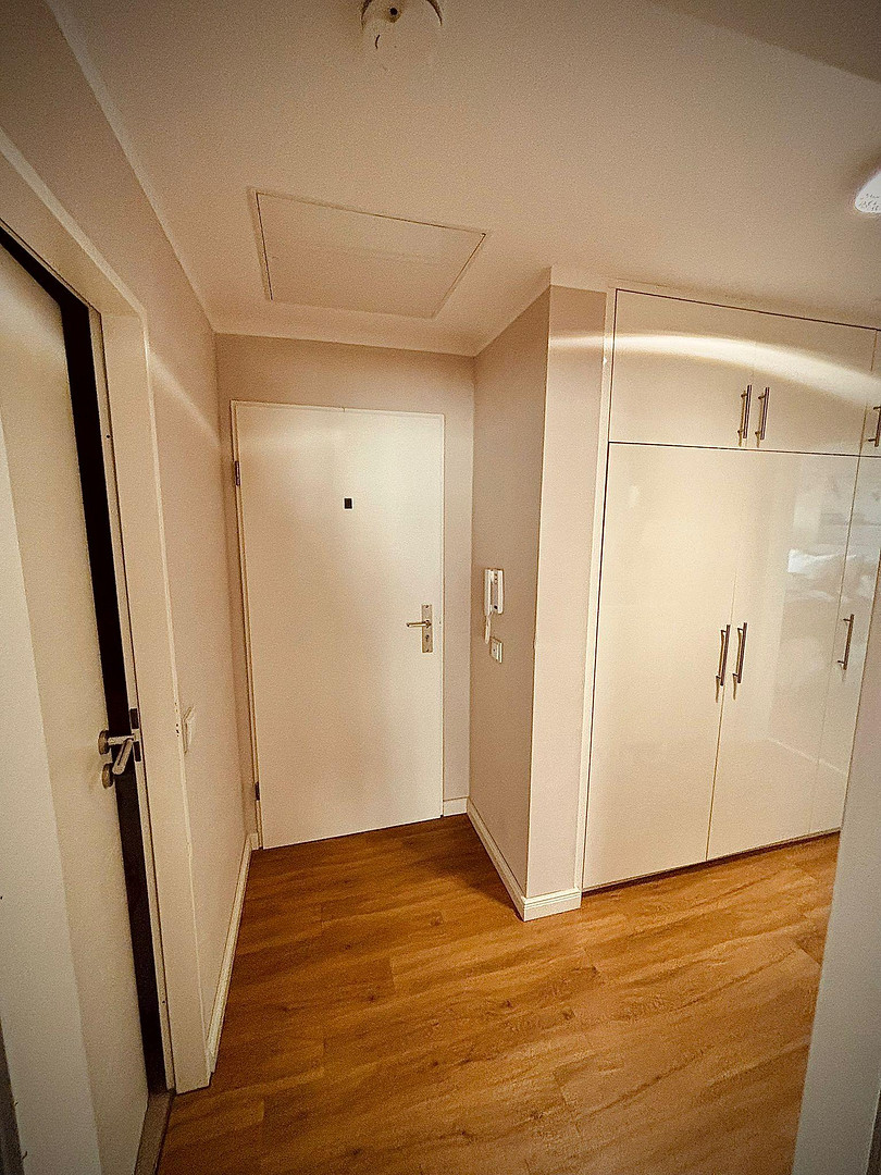Urbane Wohnung mit Aussicht – Hamburg(Ottensen) – Vorschaubild 8