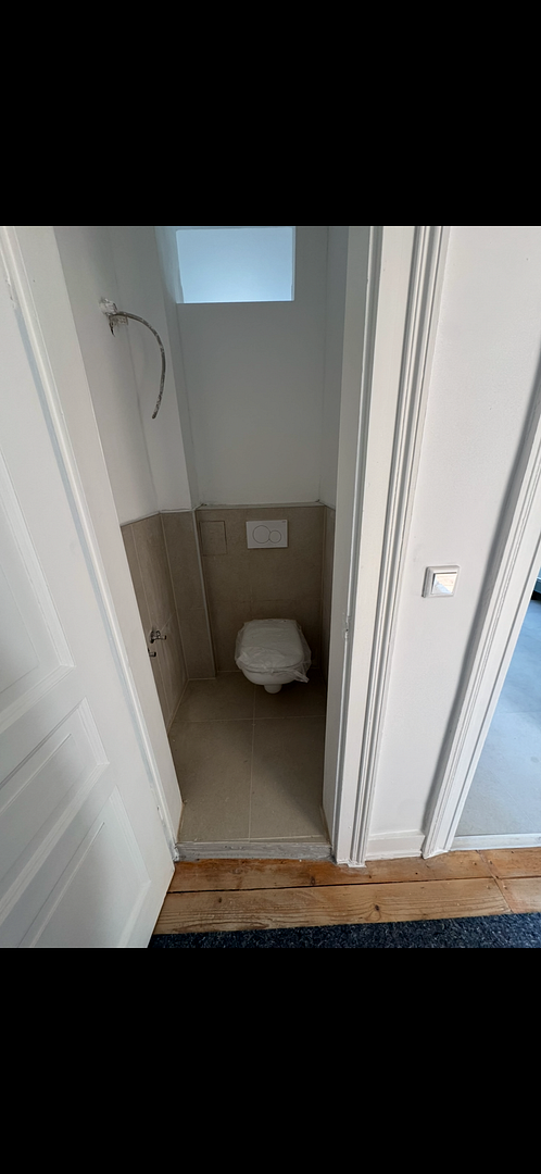 Hochwertig sanierte 4-Zimmer-Altbauwohnung mit EBK und Balkon in Bestlage des Johannesviertels – Darmstadt – Vorschaubild 9