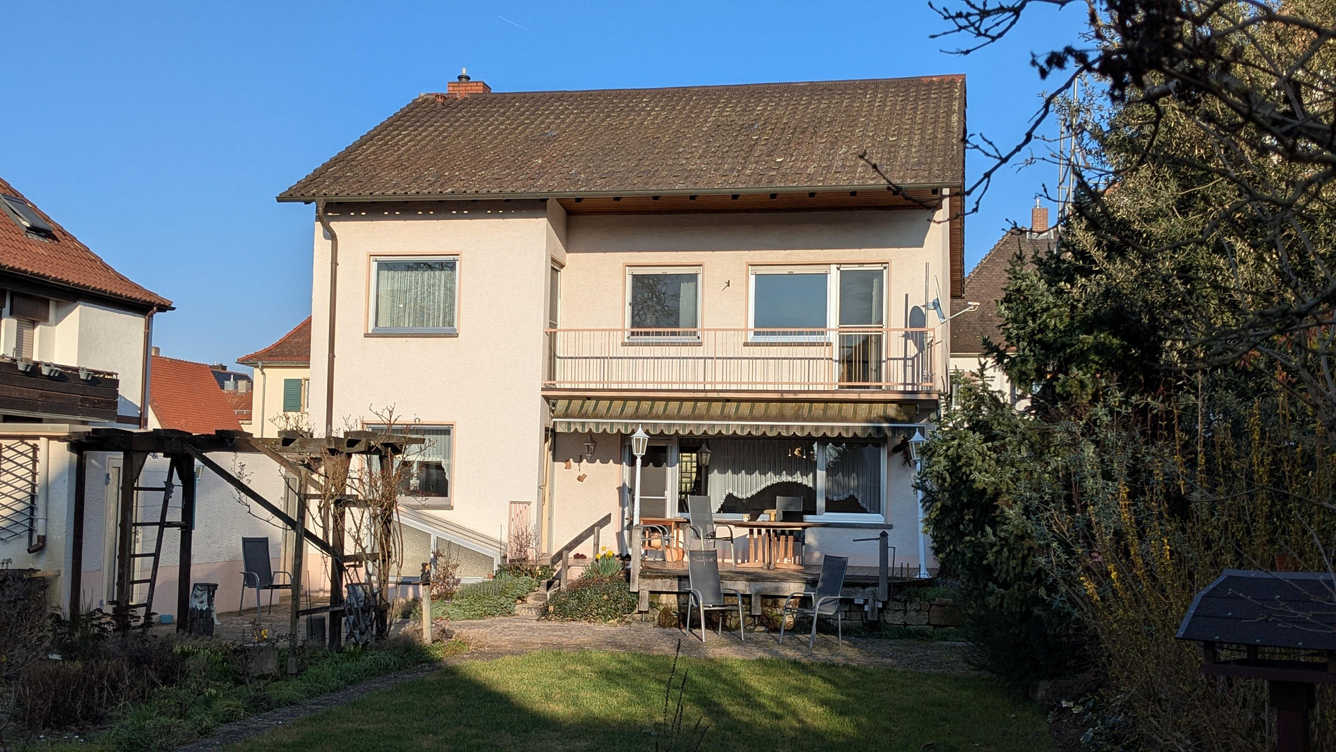 Grosszügiges helles familienfreundliches EFH mit Wohlfühlgarten in sehr guter Lage von privat zvk – Hassloch(Haßloch) – Vorschaubild 2