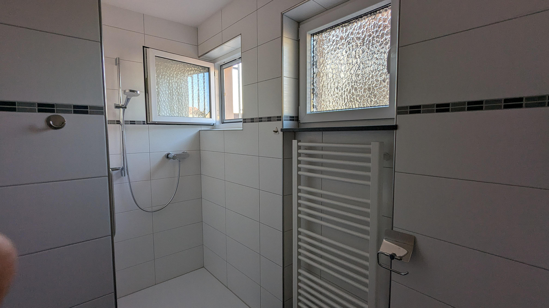 Grosszügiges helles familienfreundliches EFH mit Wohlfühlgarten in sehr guter Lage von privat zvk – Hassloch(Haßloch) – Vorschaubild 16