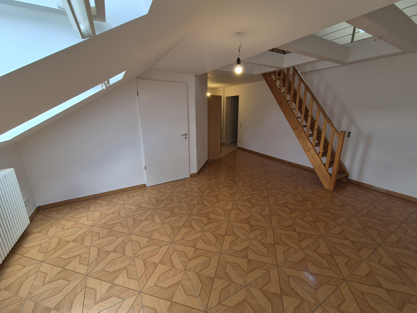 52+12 qm | Helle 2,5 Zimmer | zentral & ruhig | EBK – Friedrich-Engels-Str. 37, 15517 Fürstenwalde/Spree – Vorschaubild 2