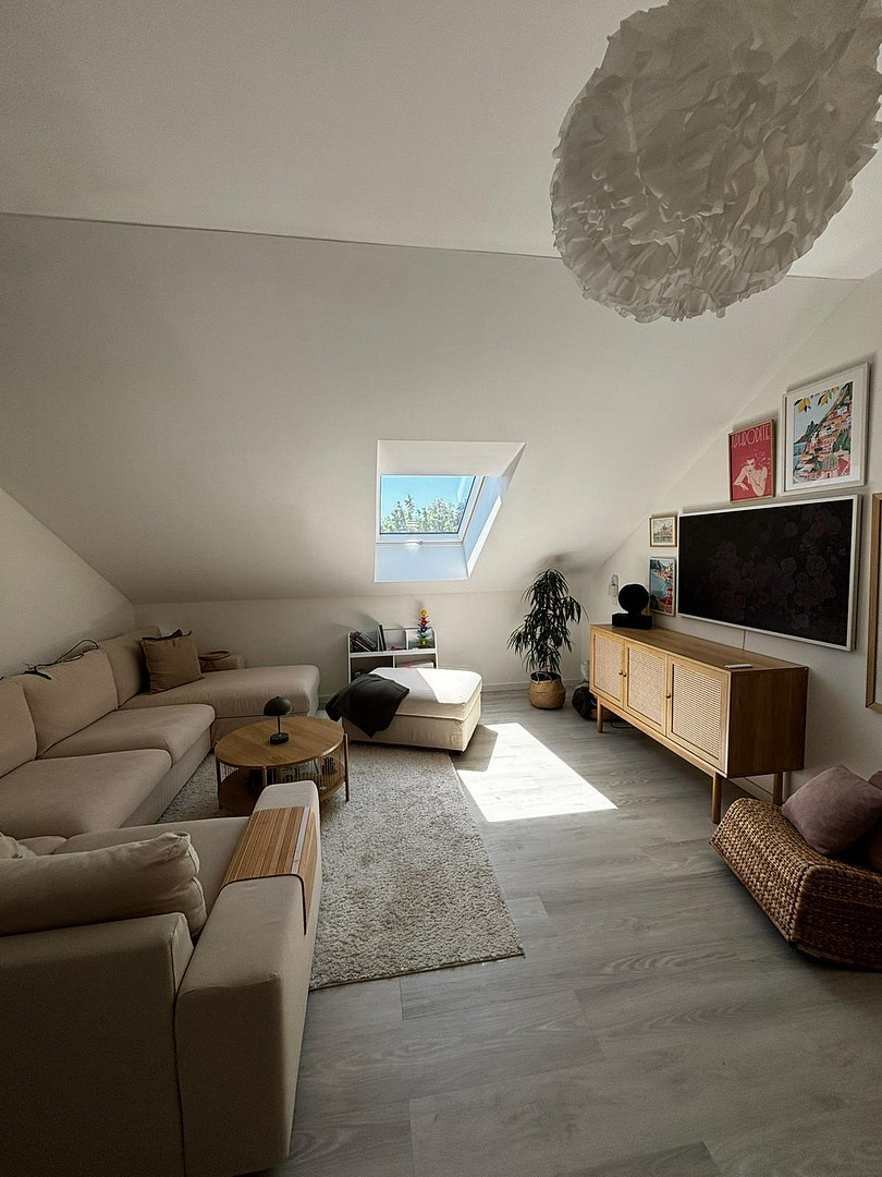 Moderne 3-Zimmer-Dachgeschosswohnung (A+) mit Loggia, Einbauküche, Stellplatz und großem Dachboden – Güldensteinstraße 50, 74081 Heilbronn(Sontheim) – Vorschaubild 14